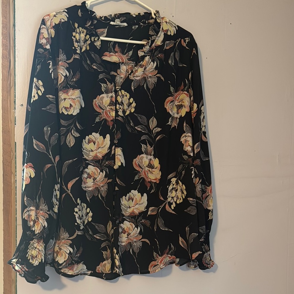 Floral Black Blouse
